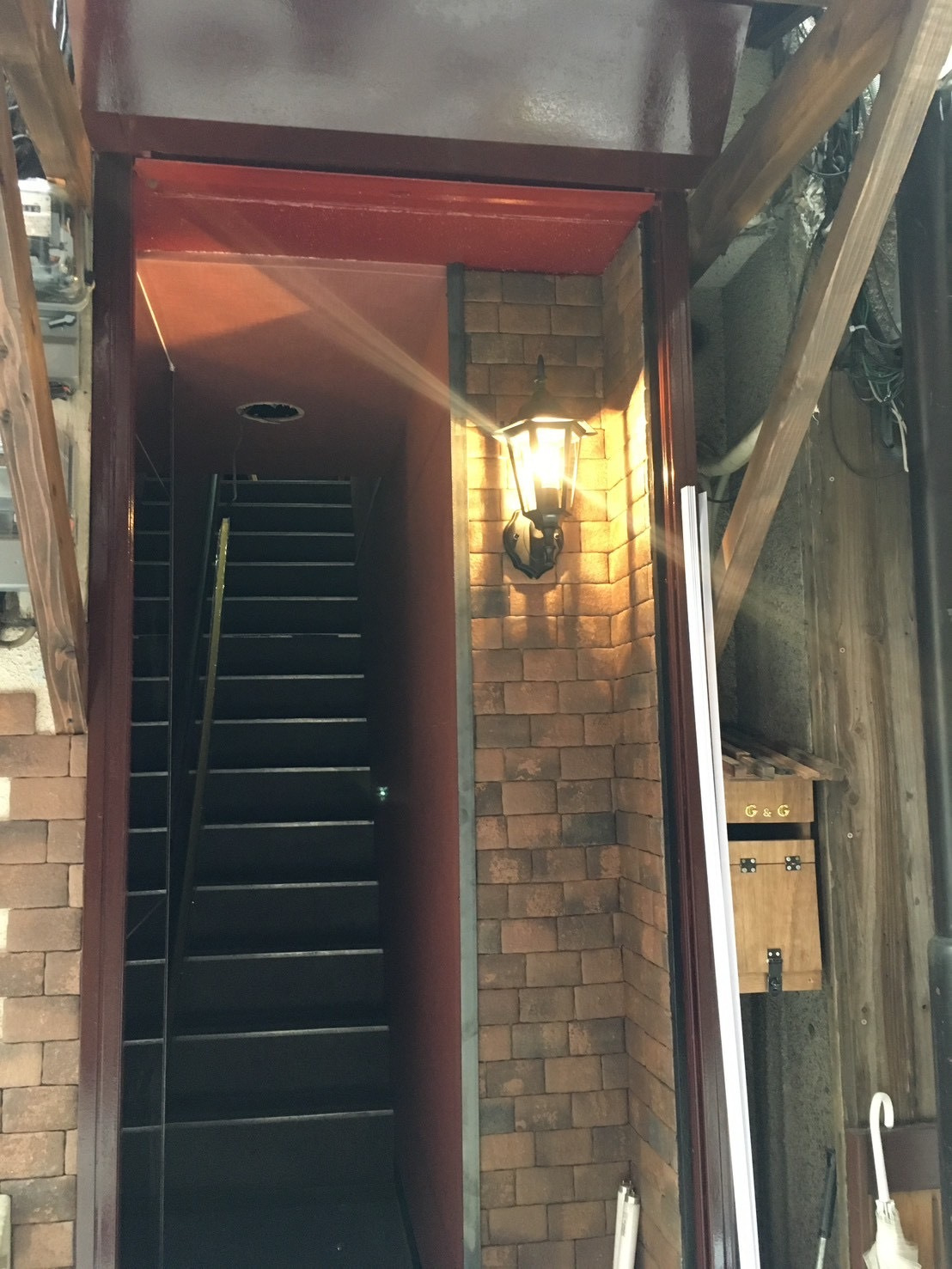 ランプを取り付け完成です。